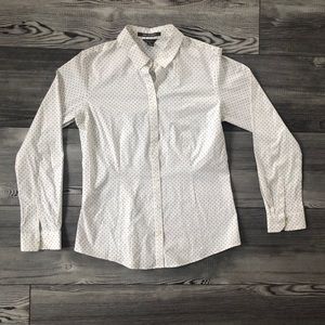 White & Black Eddie Bauer Wrinkle Free Button Down
